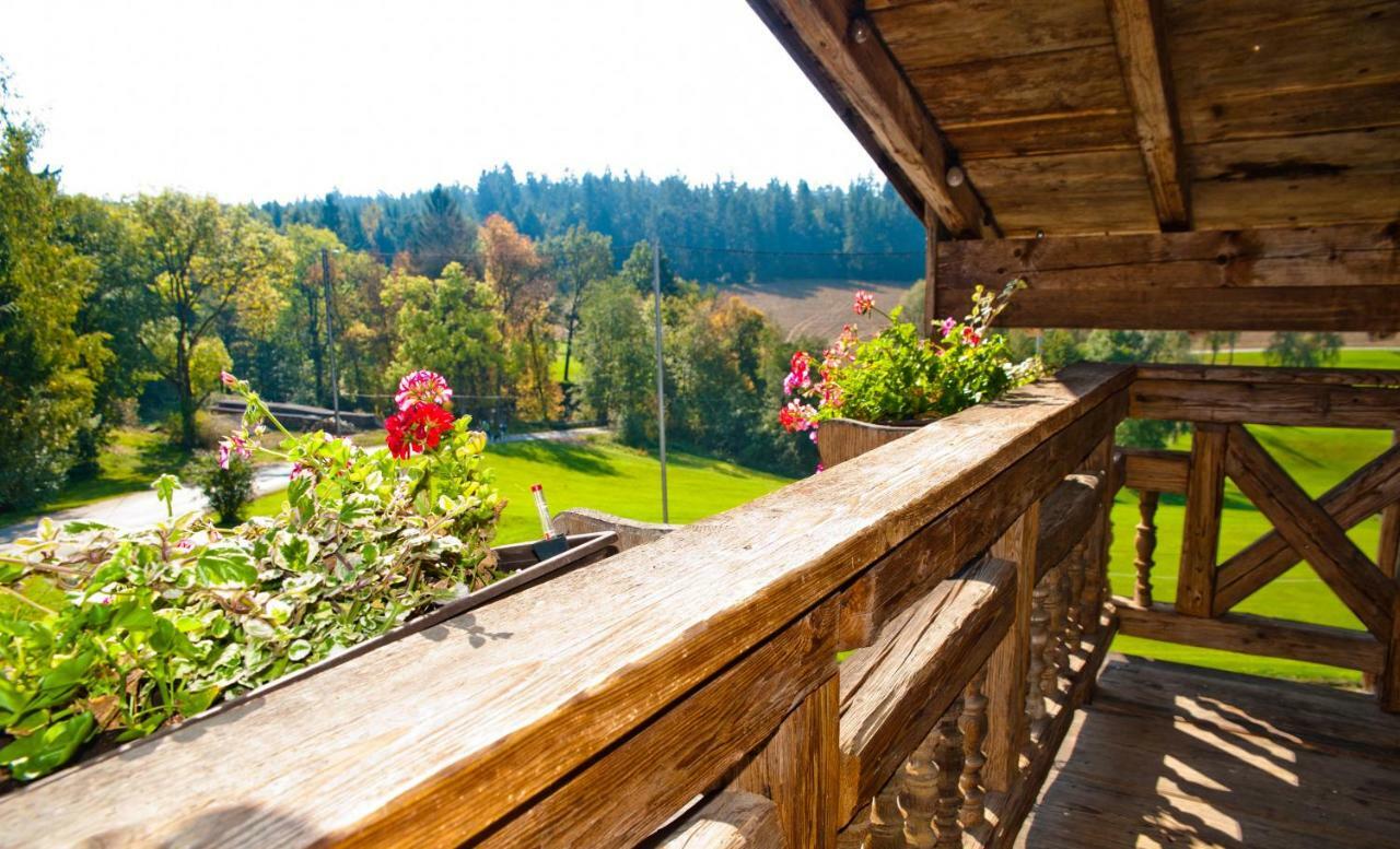 Hotel Topfit-Freizeitpark Freinberg Esterno foto
